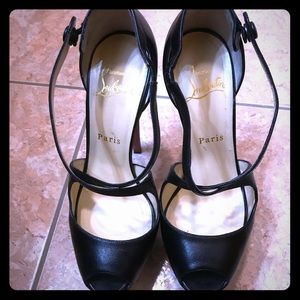 Christian Louboutin Exagona heels